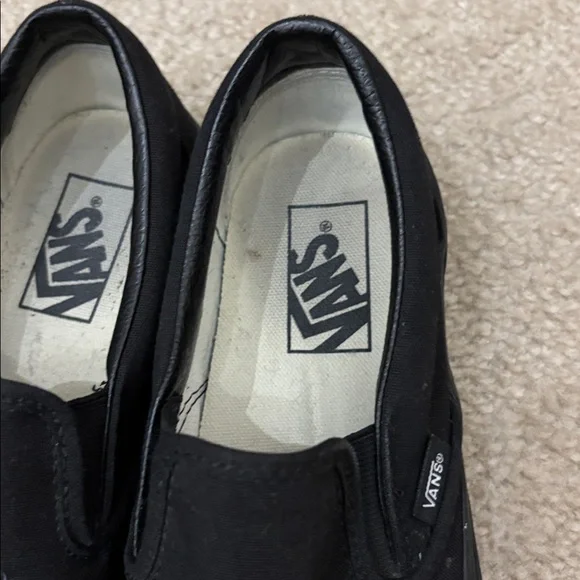 Vans Classic Black Canvas Slip-Ons - Men’s Size 6.5 - Women’s Size 8 - Picture 2 of 6